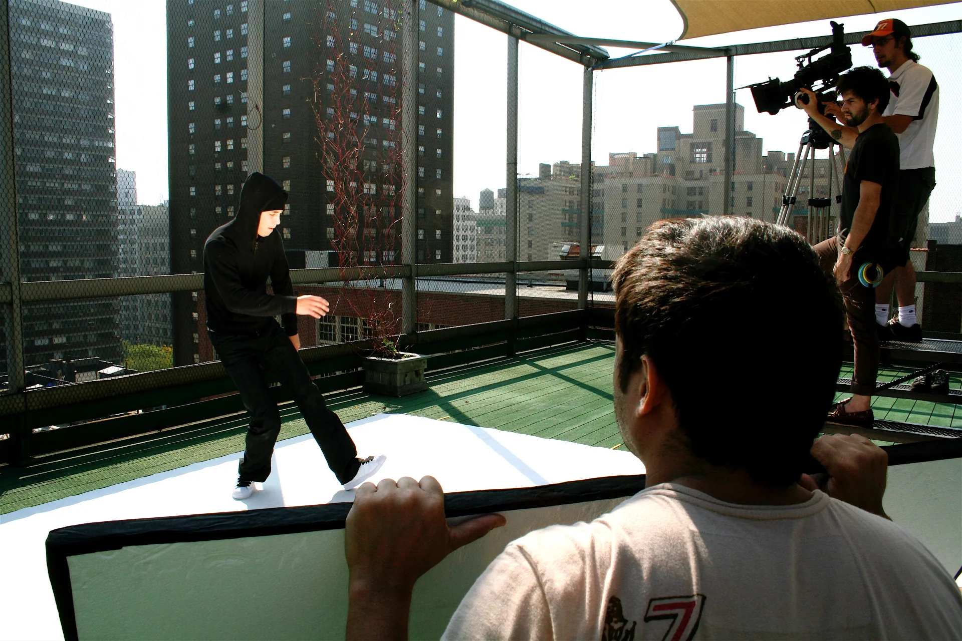 F.I.L.T.H.E.E.
FT. ICE-T & GRANDMASTER CAZ
"AY, AY, AYA" — photo 8